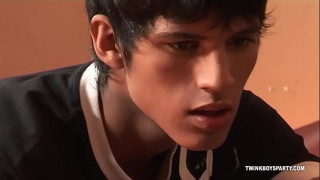 порно видео 104380